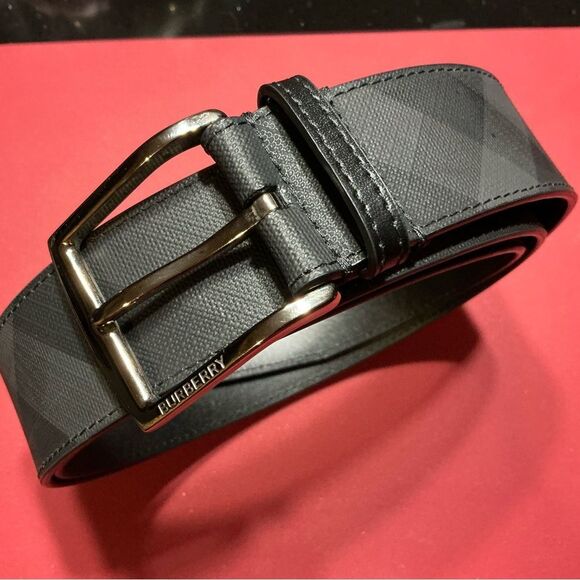 Burberry Black Leather Bag - Picture 1 of 5